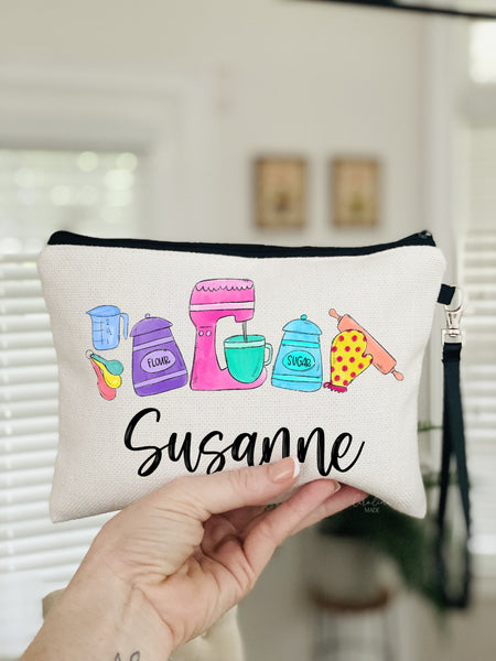 Baker Gift, Personalized Baker Makeup Bag, Baking Lover Gift Idea, Gifts for Bakers, Cake Maker Gift, Pastry Chef Gift, Travel Toiletry Bag