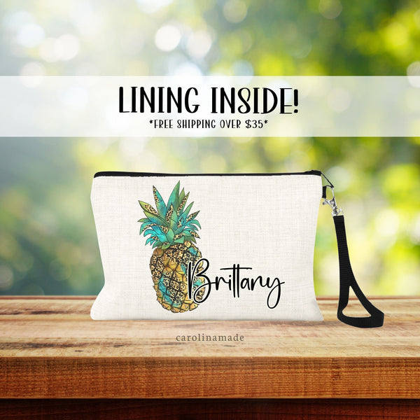 This linen zipper pouch is a beautiful green, yellow and leopard print watercolor design. And is personalized with your name next to it.