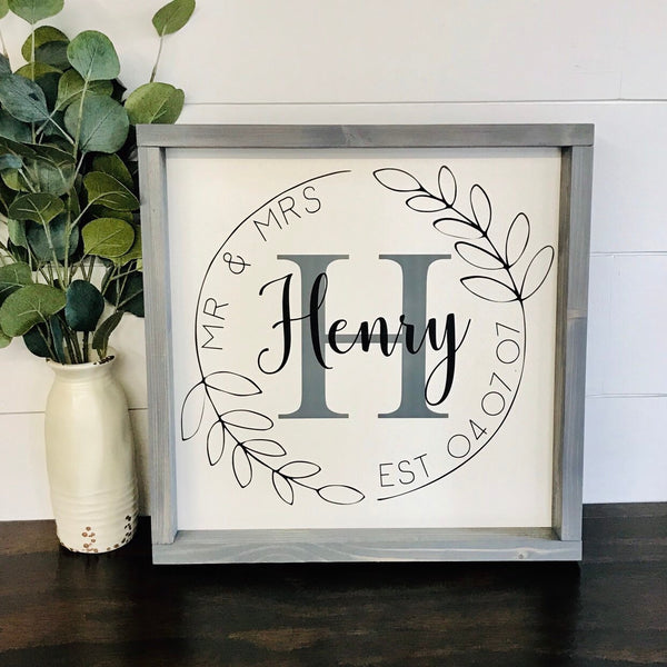 Last Name Sign | Mr and Mrs Sign | Established Sign | Initial Monogram Wreath | Family Monogram Sign | Housewarming Wedding Gift | Custom